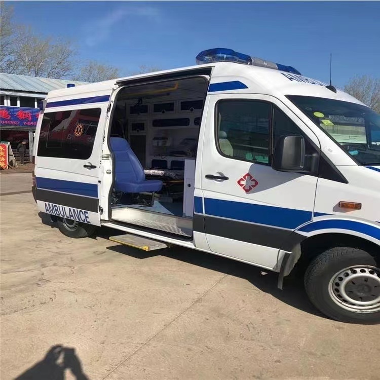 平阴私人长途救护车出租转院回家